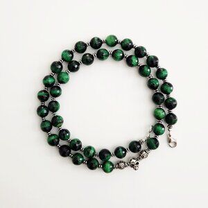 GREEN TIGERS EYE NECKLACE W/ 925 SILVER SKULL--24"